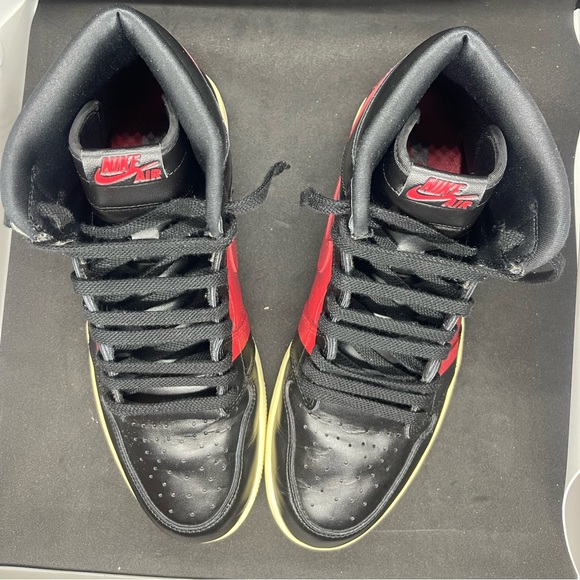 Jordan 1 Retro High OG Defiant Couture BQ6682-006 - Picture 3 of 8